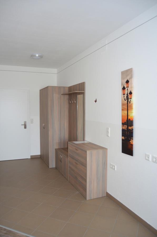 Pension Zum Strell Hollabrunn Exterior photo